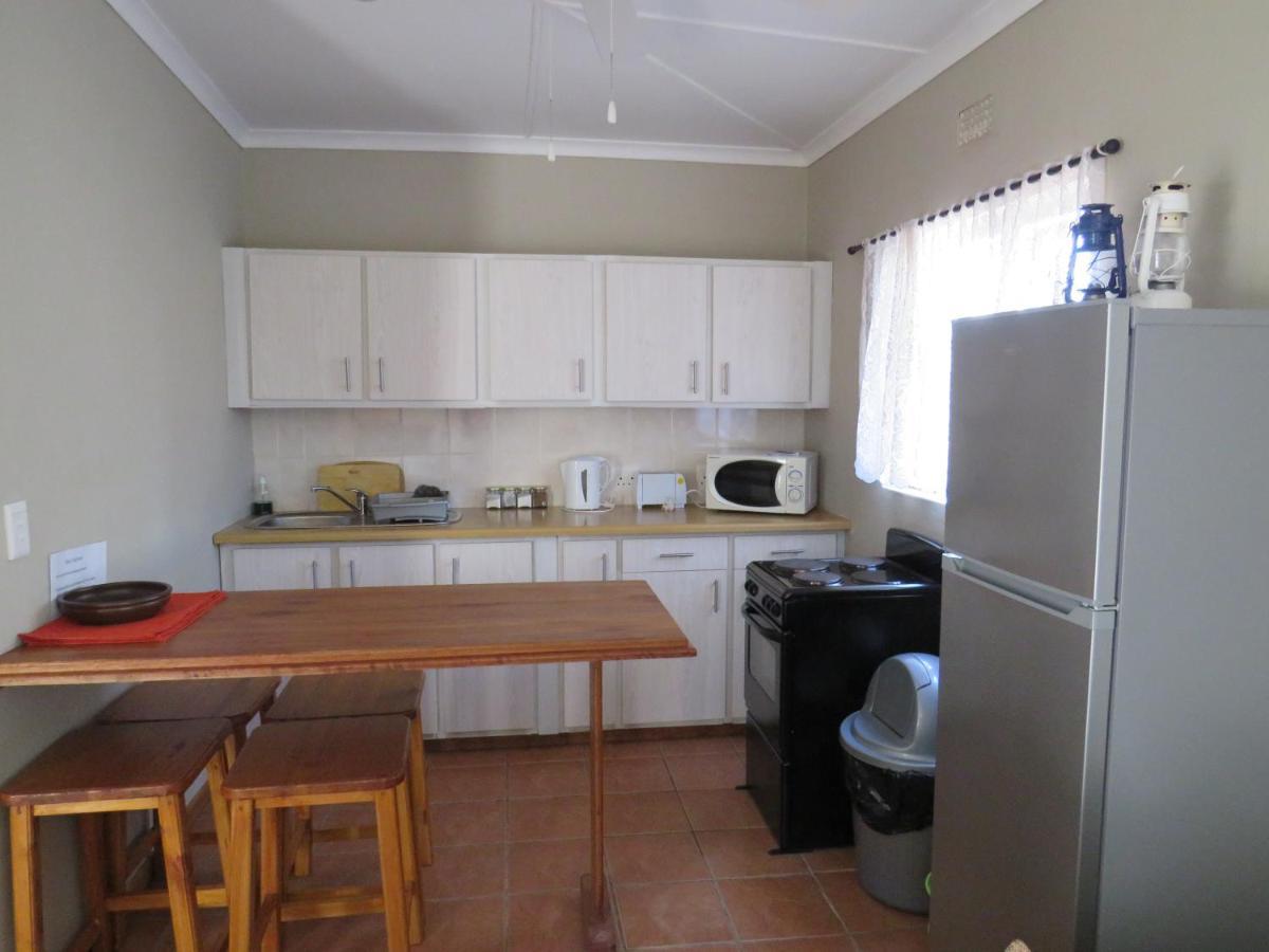 Haus Victoria Self Catering Cottages Oudtshoorn Eksteriør billede