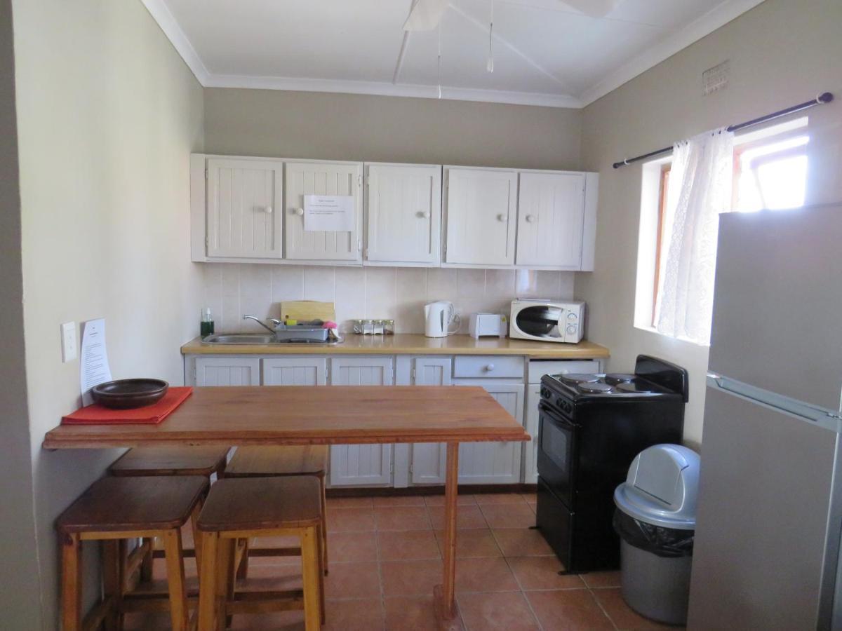 Haus Victoria Self Catering Cottages Oudtshoorn Eksteriør billede