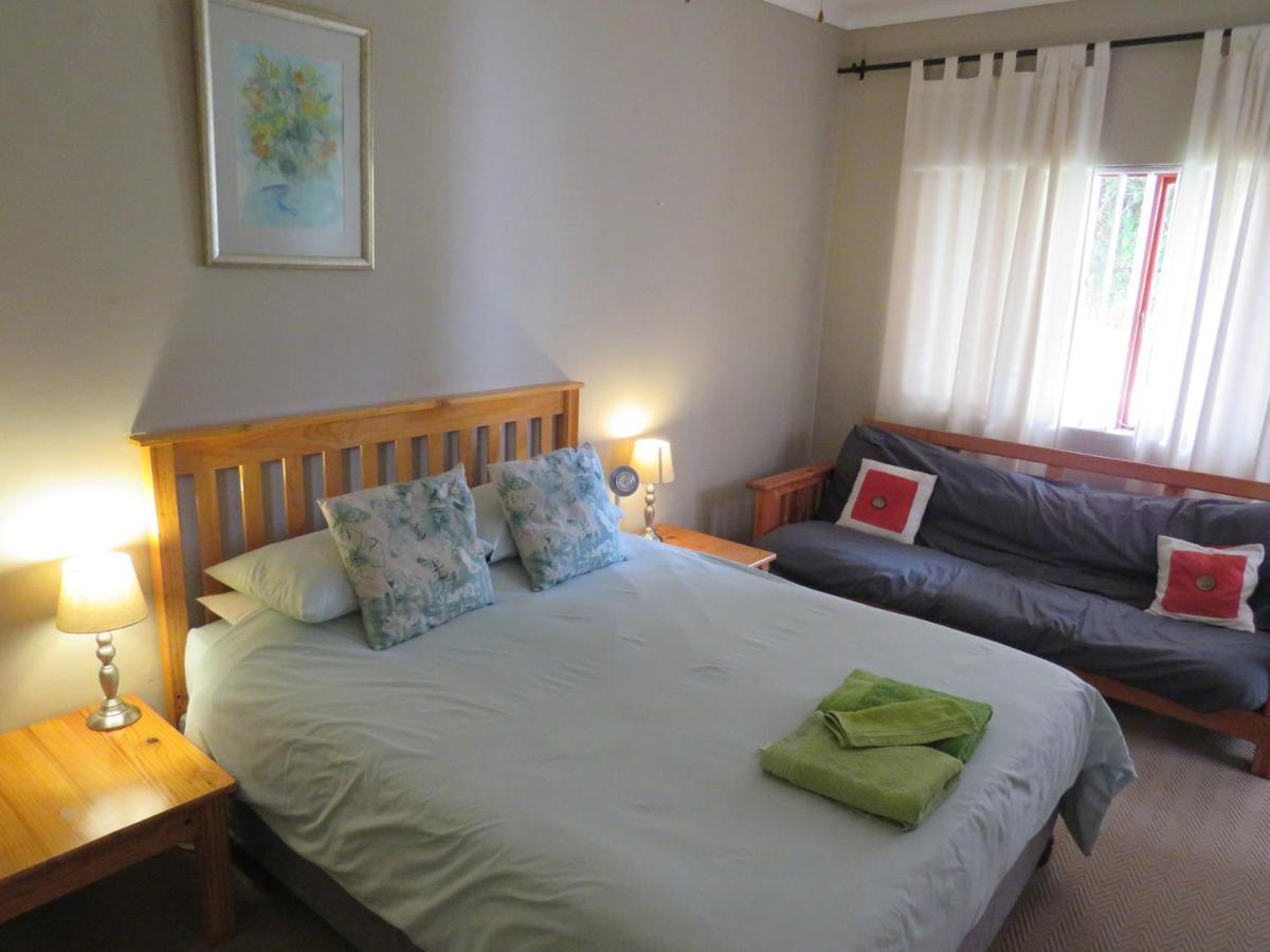 Haus Victoria Self Catering Cottages Oudtshoorn Eksteriør billede