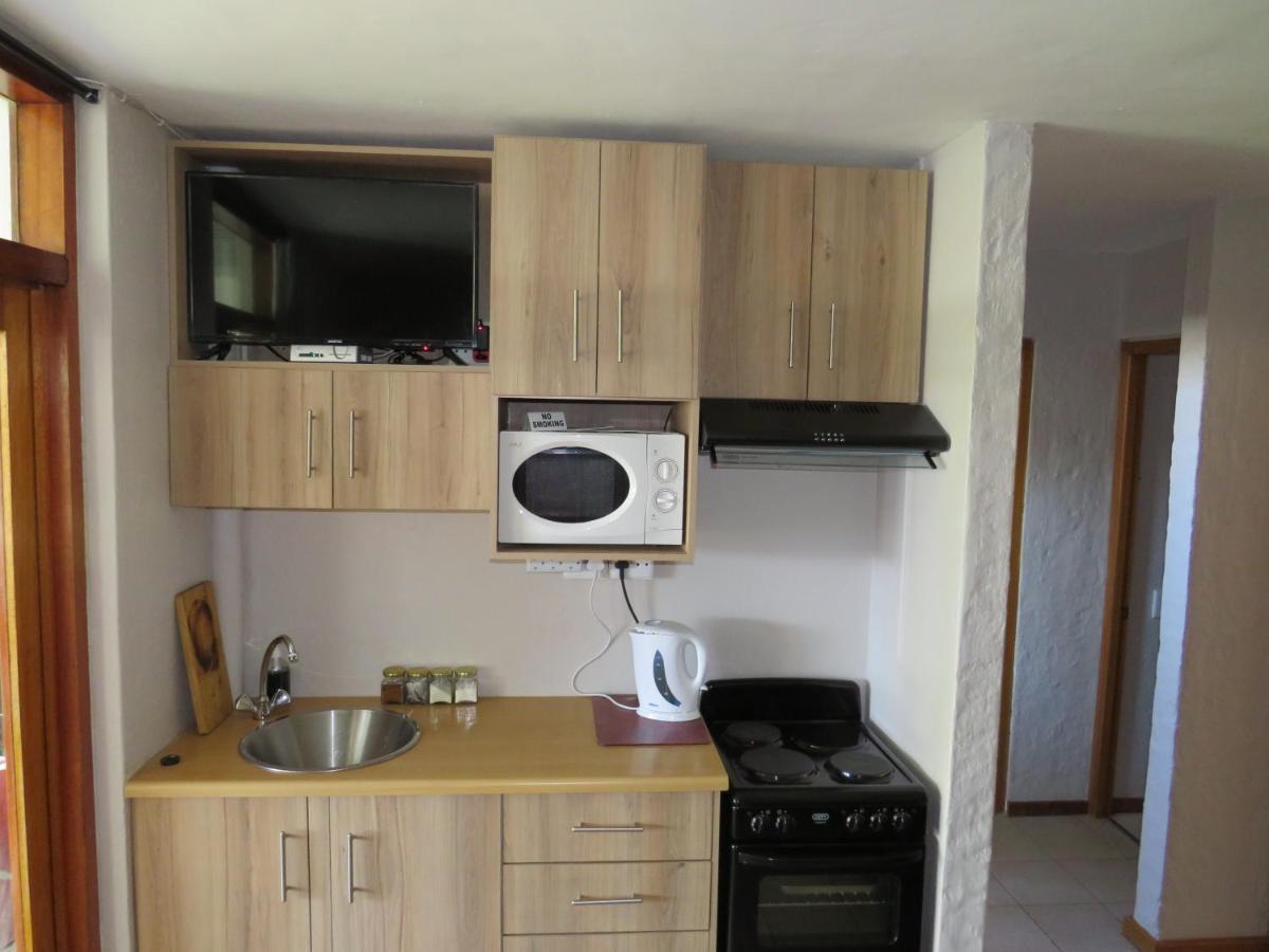 Haus Victoria Self Catering Cottages Oudtshoorn Eksteriør billede