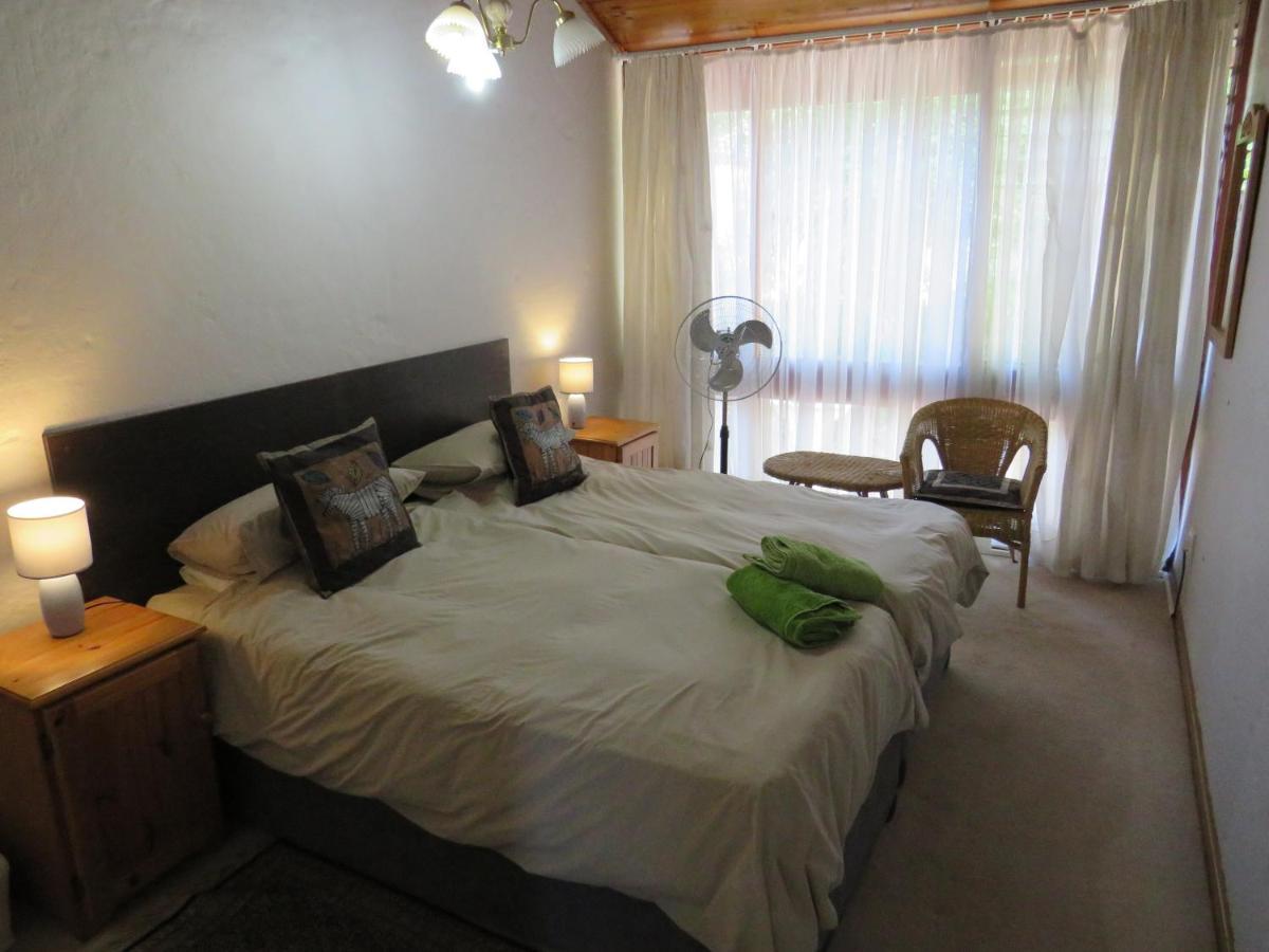 Haus Victoria Self Catering Cottages Oudtshoorn Eksteriør billede